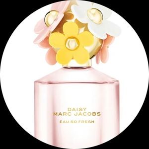 Meet your Posher, Alacia